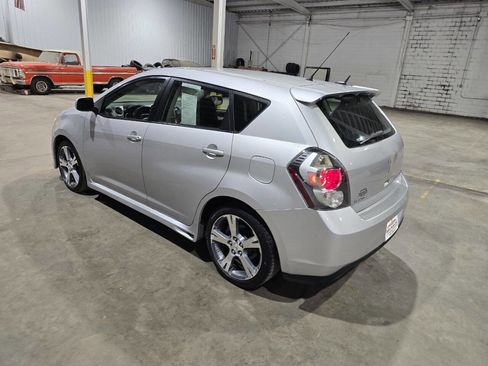 Used 2009 Pontiac Vibe GT FWD image 8