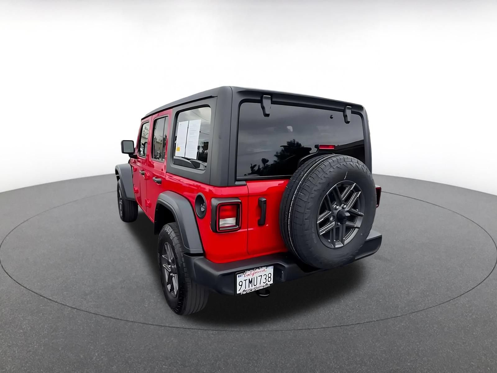 Used 2025 Jeep Wrangler Unlimited Sport AWD/4WD image 10