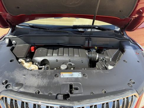 Used 2016 Buick Enclave Leather FWD image 31