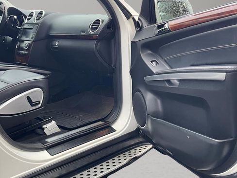 Used 2010 Mercedes-Benz GL 450 GL 450 image 20