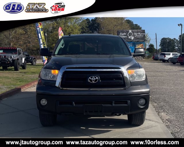 Used 2012 Toyota Tundra 4x4 Double Cab w/ Tow Pkg image 2