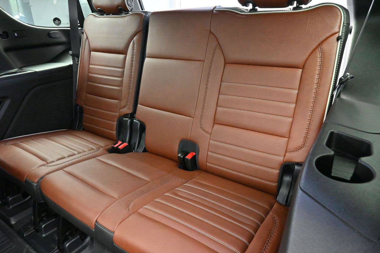 Used 2023 GMC Yukon Denali Ultimate AWD/4WD image 43