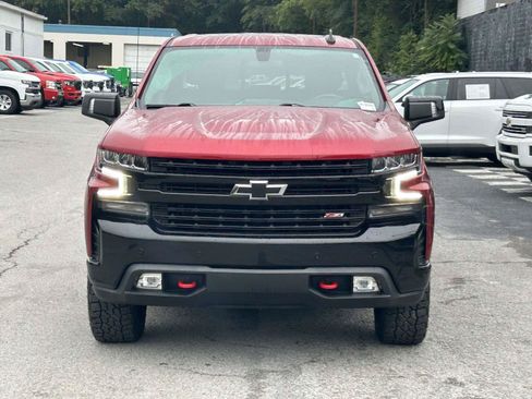 Used 2021 Chevrolet Silverado 1500 LT Trail Boss w/ Convenience Package II AWD/4WD image 2