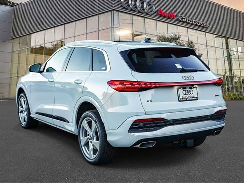 New 2025 Audi Q5 Premium Plus image 2