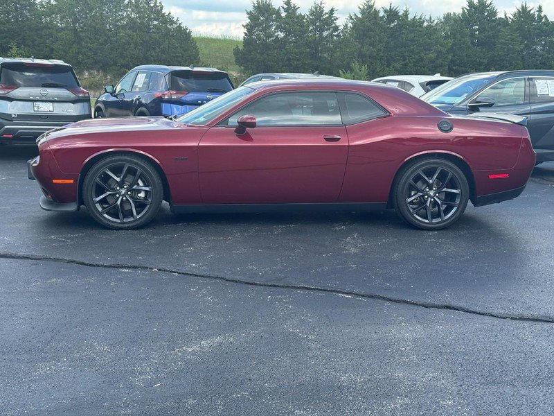 Used 2023 Dodge Challenger R/T w/ Blacktop Package RWD image 2