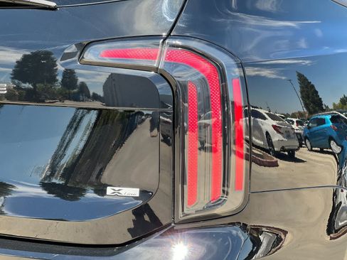 Used 2023 Kia Telluride EX X-Line AWD/4WD image 30