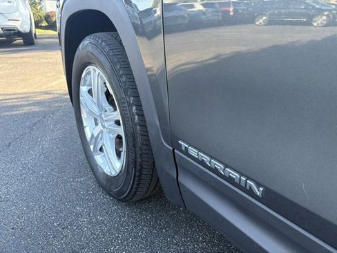 Certified 2021 GMC Terrain SLE w/ Driver Convenience Package image 15