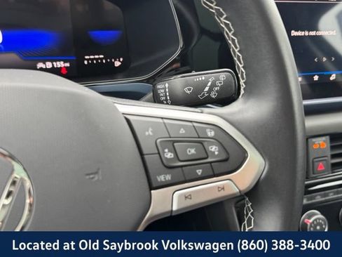 Used 2023 Volkswagen Taos SE w/ Panoramic Sunroof Package AWD/4WD image 38