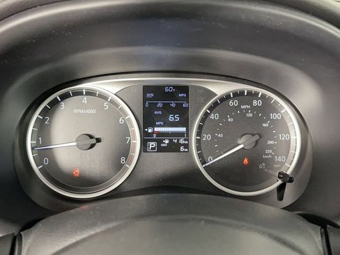 New 2025 Nissan Kicks Play S image 27