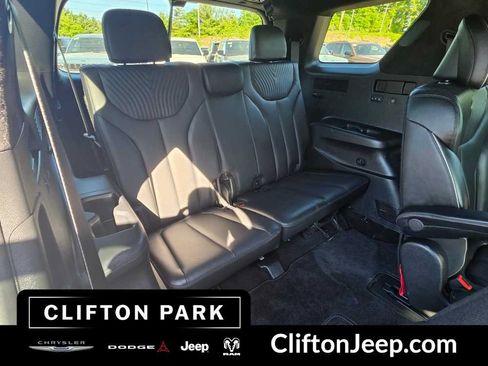 Used 2024 Hyundai Palisade Calligraphy AWD/4WD image 20