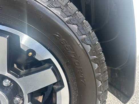 Used 2024 Toyota 4Runner TRD Off-Road Premium image 31