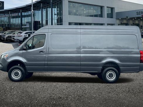 New 2026 Mercedes-Benz Sprinter 2500 image 7