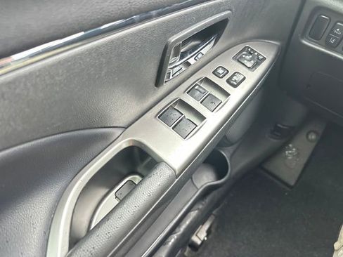 Used 2023 Mitsubishi Outlander Sport SE image 33