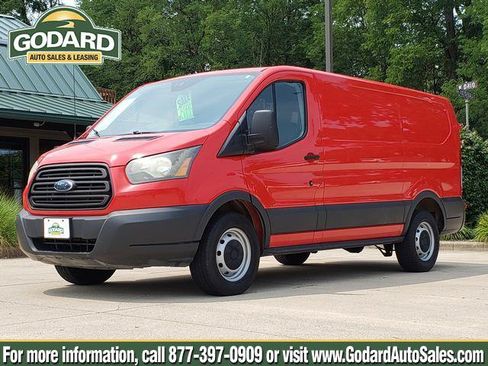 Used 2016 Ford Transit 150 130 Low Roof RWD image 1