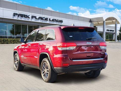 Used 2017 Jeep Grand Cherokee Limited image 4