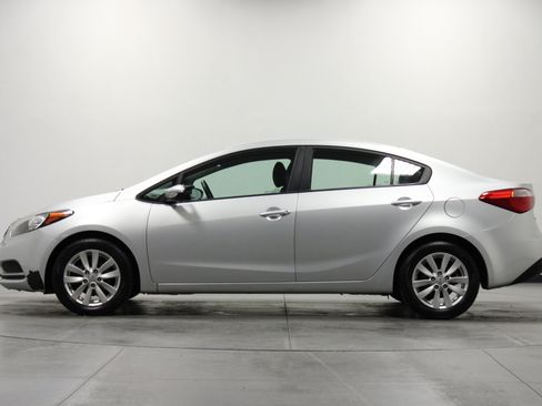 Used 2014 Kia Forte LX w/ Popular Package FWD image 7