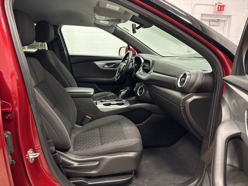 Used 2020 Chevrolet Blazer LT image 29