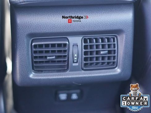 Used 2025 Toyota Camry XLE FWD image 38