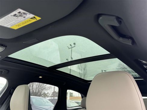 New 2026 Volvo XC60 B5 Plus w/ Protection Package Premier image 19