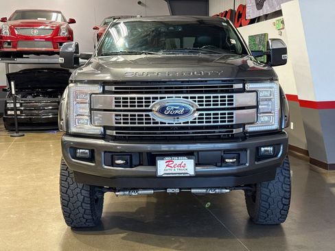 Used 2017 Ford F250 Platinum w/ Platinum Ultimate Package AWD/4WD image 5