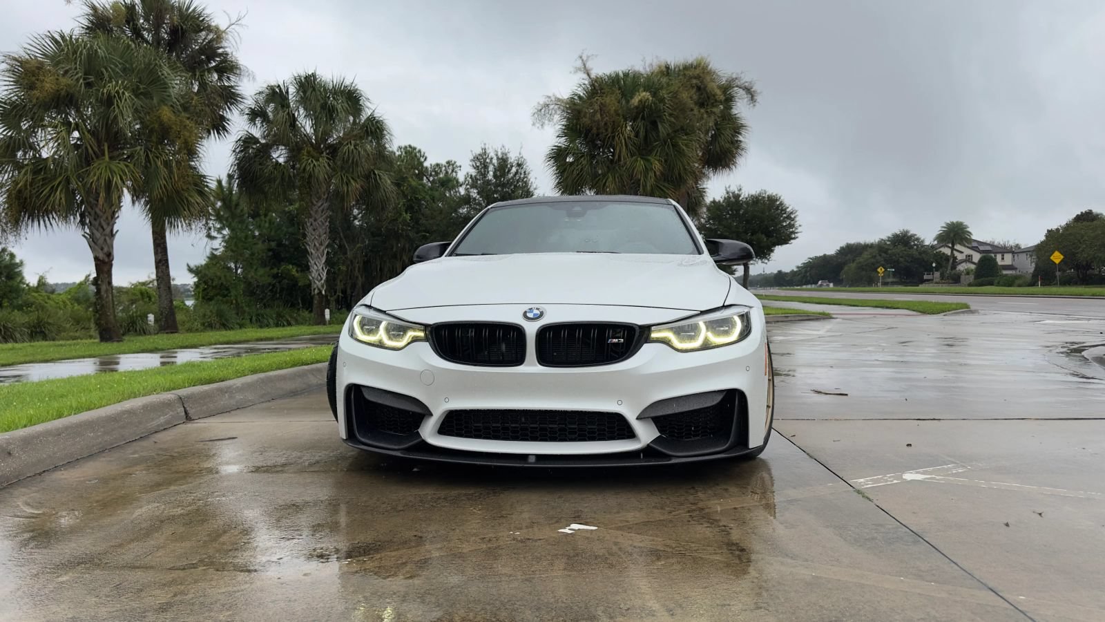 Used 2018 BMW M3 RWD image 3
