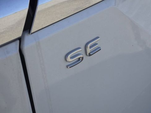New 2026 Volkswagen Atlas SE AWD/4WD image 8