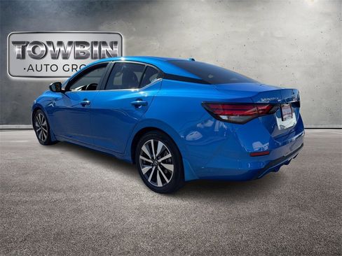Used 2020 Nissan Sentra SV w/ SV Premium Package image 6