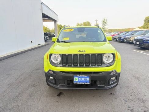 Used 2017 Jeep Renegade Altitude AWD/4WD image 2