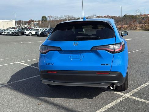 New 2026 Honda HR-V Sport image 8