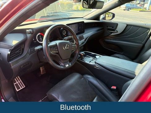 Used 2022 Lexus LS 500 F Sport w/ Accessory Package (Z2) AWD/4WD image 5