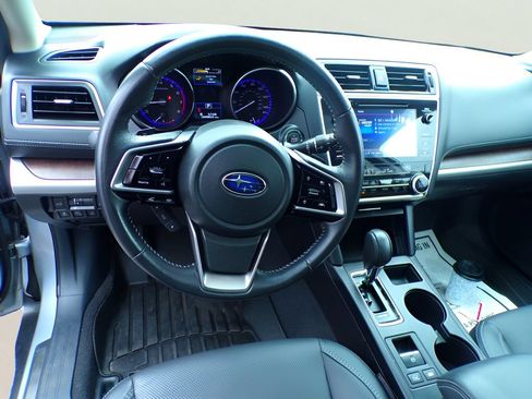 Used 2019 Subaru Outback 2.5i Limited AWD/4WD image 20