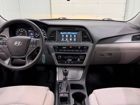 Used 2016 Hyundai Sonata Sport w/ Cargo Package FWD image 13