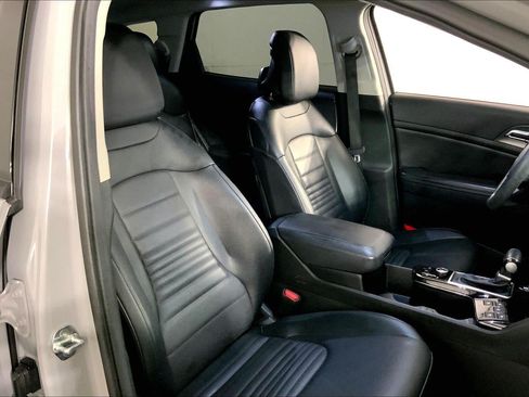 Certified 2023 Kia Sportage SX AWD/4WD image 7