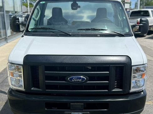 Used 2024 Ford E-350 and Econoline 350 Super Duty w/ Driver's Safety Package RWD image 27