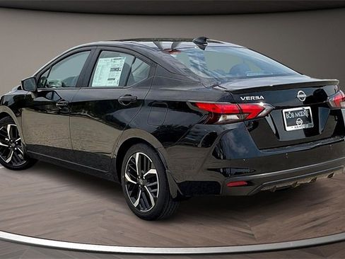 New 2025 Nissan Versa SR w/ Trunk Package image 3