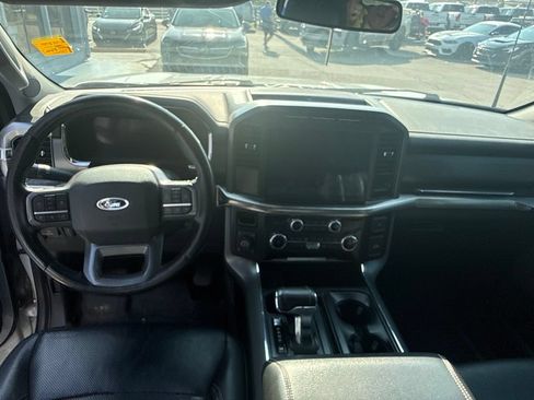 Used 2022 Ford F150 Lariat AWD/4WD image 6
