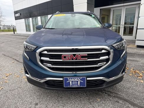 Certified 2020 GMC Terrain SLT w/ Preferred Package image 2