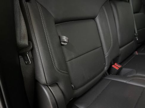 Used 2022 Chevrolet Silverado 1500 LTZ w/ LTZ Convenience Package II AWD/4WD image 13