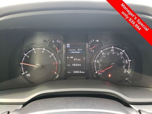 Used 2022 Toyota 4Runner SR5 Premium w/ Moonroof Package AWD/4WD image 16
