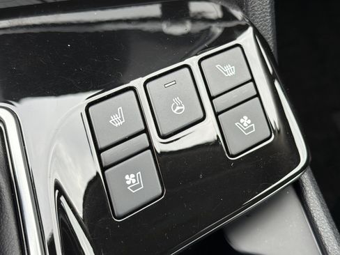 Used 2023 Kia Sportage SX FWD image 28
