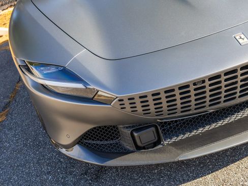 Used 2024 Ferrari Roma image 5