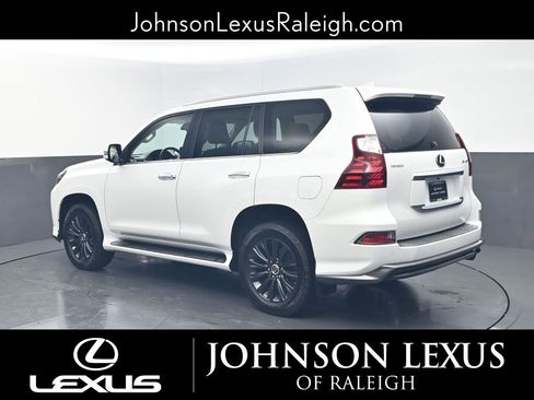 Used 2022 Lexus GX 460 Premium w/ Accessory Package AWD/4WD image 7