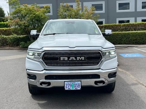Used 2022 RAM 1500 Limited w/ Off-Road Group AWD/4WD image 2