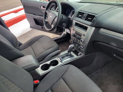 Used 2012 Ford Fusion SE image 8