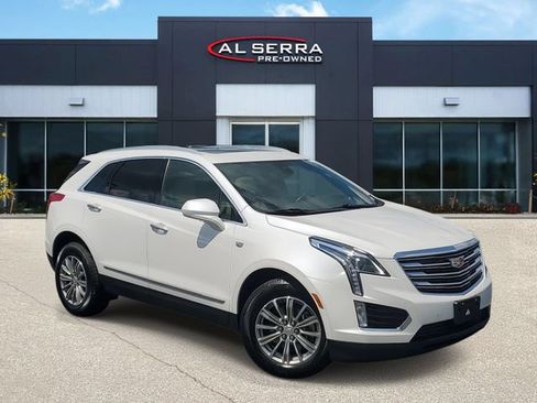 Used 2018 Cadillac XT5 Luxury w/ Driver Awareness Package AWD/4WD image 1