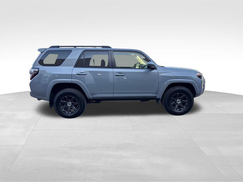 Used 2021 Toyota 4Runner Trail Special Edition AWD/4WD image 6