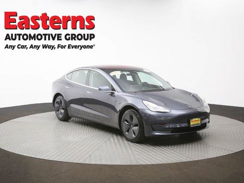 Used 2018 Tesla Model 3 Long Range image 47