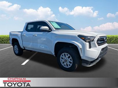 New 2025 Toyota Tacoma SR5