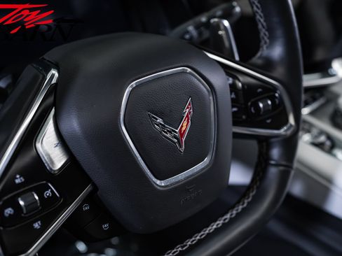 Used 2022 Chevrolet Corvette Stingray Preferred Conv w/ Z51 Performance Package RWD image 36