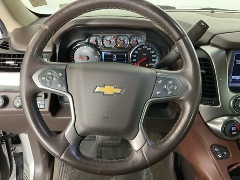 Used 2016 Chevrolet Suburban LTZ image 15
